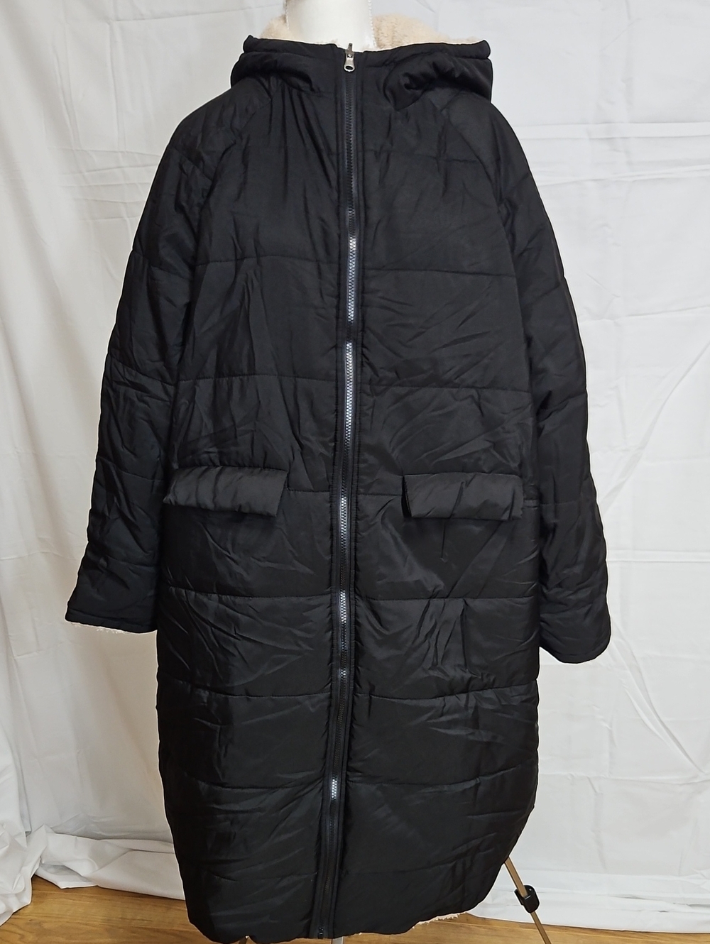 Women's Black Hooded Long Puffer Coat